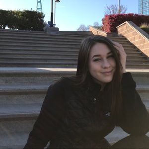 Meet your Posher, Nicole